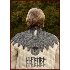 Ulfberth Bisschopsmantel Maliënkraag Platte Ringen Wigvormige Klinknagels -Sabels Verkoopwinkel bisschopsmantel malienkraag platte ringen wigvormi 2