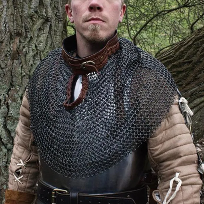 Epic Armoury Bisschopsmantel, Maliënkraag 3 Epic Armoury Bisschopsmantel, Maliënkraag